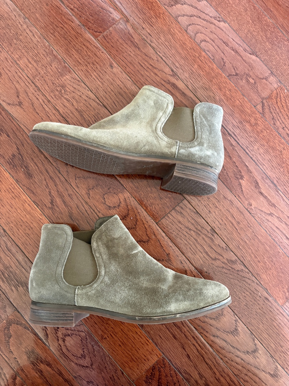 Clark’s Olive Green Suede Chelsea Booties